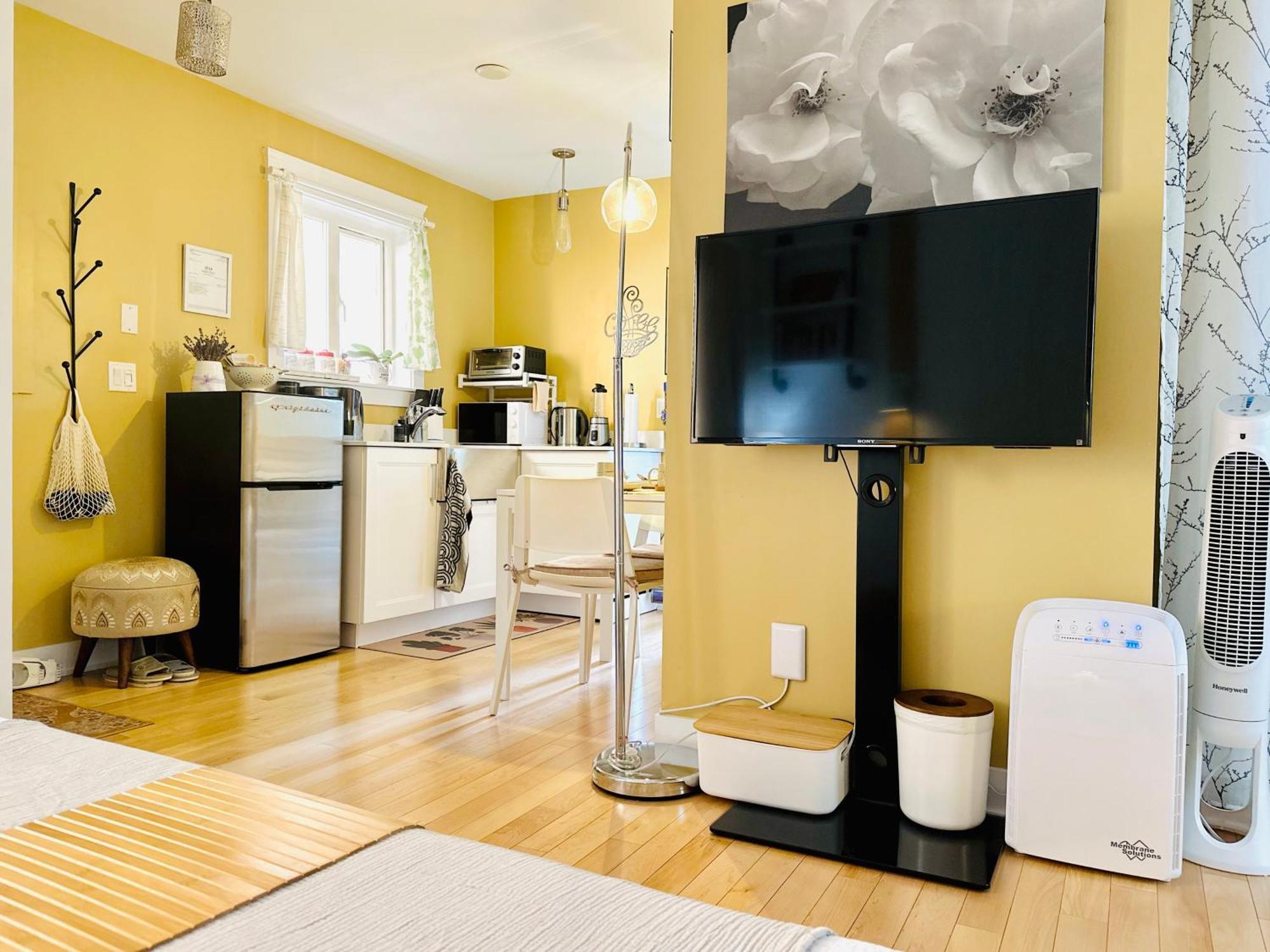 Private Guest Suite 10Mins To Downtown - King Bed - Bathtub - Free Parking Vancouver Eksteriør billede